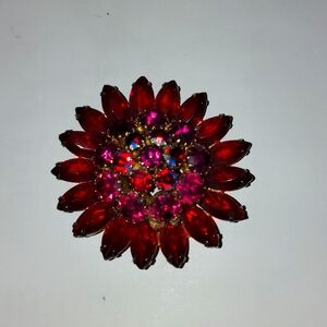 Vintage Juliana brooch
